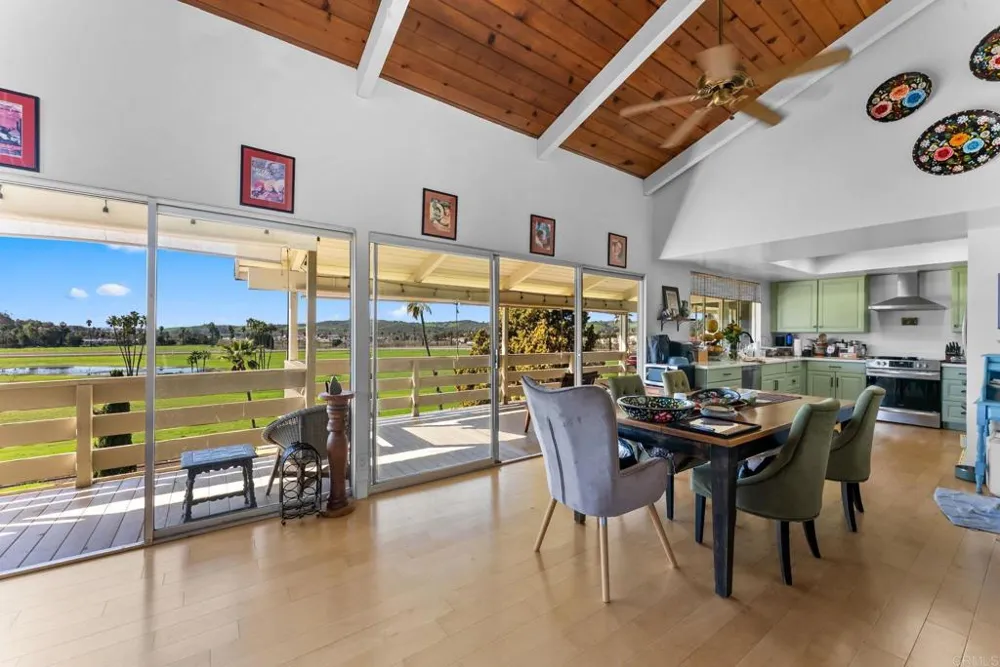 32 Via Casitas Bonsall, CA 92003