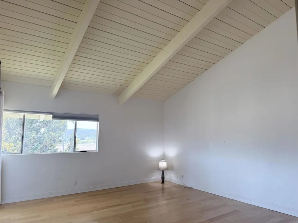 32 Via Casitas Bonsall, CA 92003
