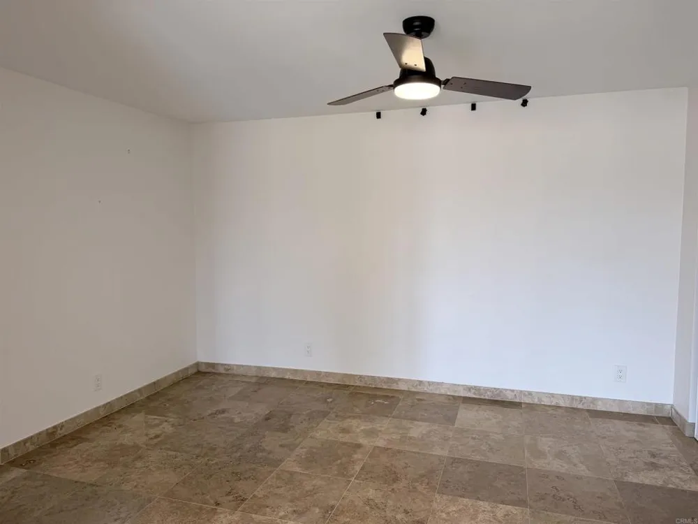 32 Via Casitas Bonsall, CA 92003