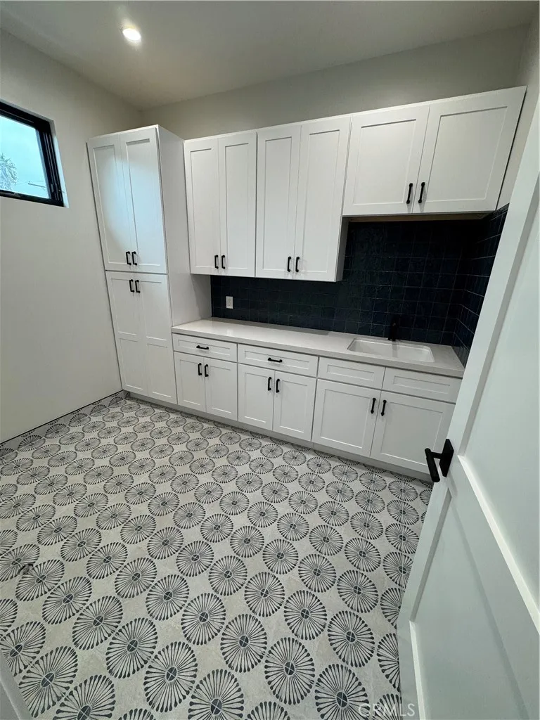 1612 Gates Avenue Manhattan Beach, CA 90266