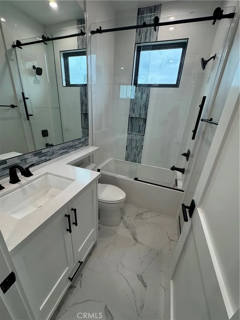 1612 Gates Avenue Manhattan Beach, CA 90266