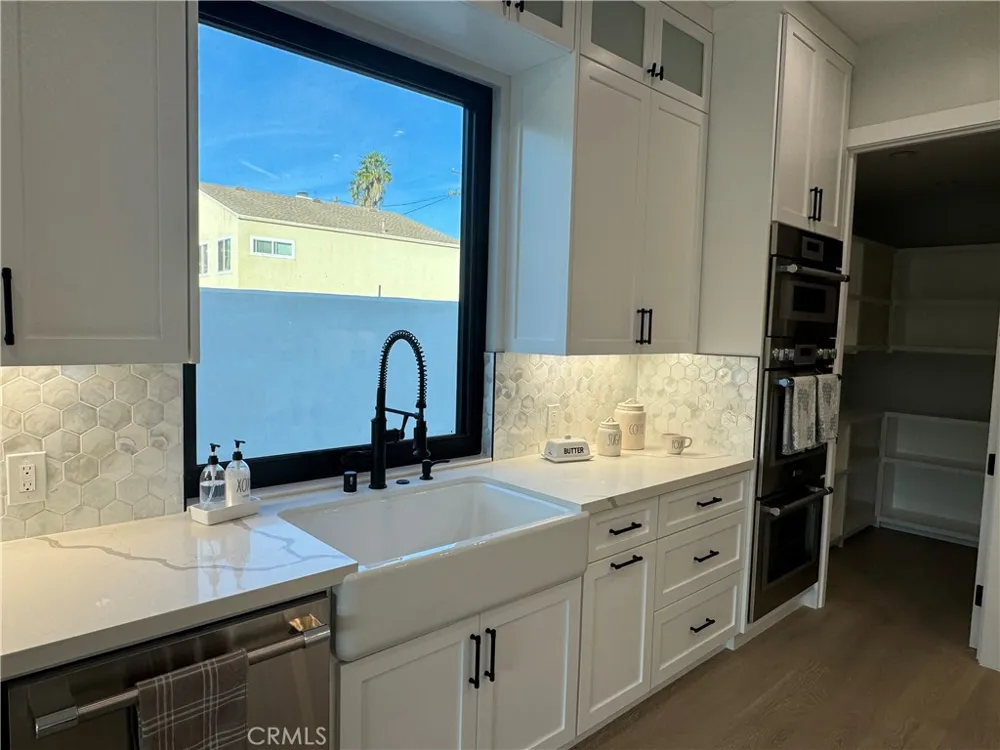 1612 Gates Avenue Manhattan Beach, CA 90266