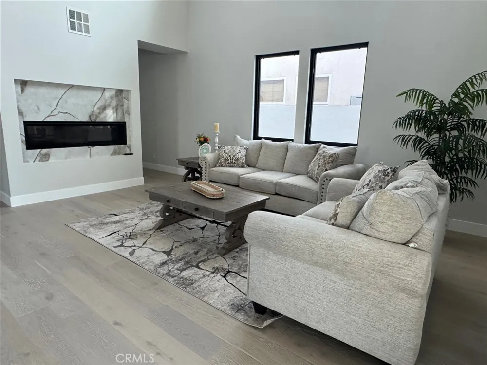 1612 Gates Avenue Manhattan Beach, CA 90266
