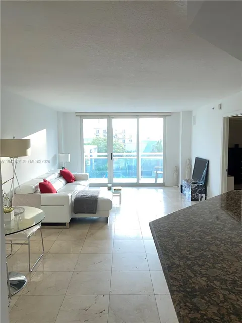 6917 Collins Ave #426