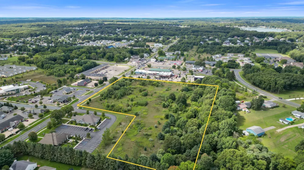 6850 W Q AVENUE Kalamazoo, MI 49009