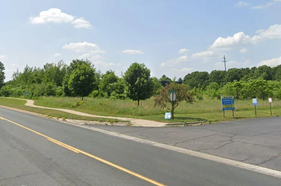 6850 W Q AVENUE Kalamazoo, MI 49009