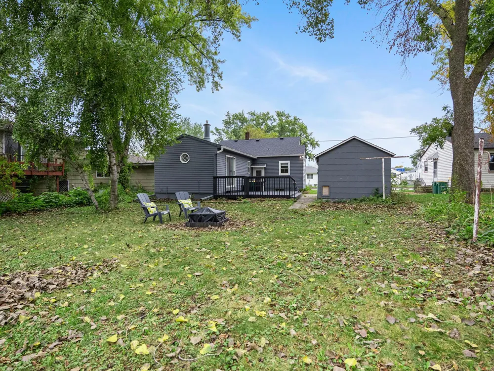 406 5th Street NW Montgomery, MN 56069