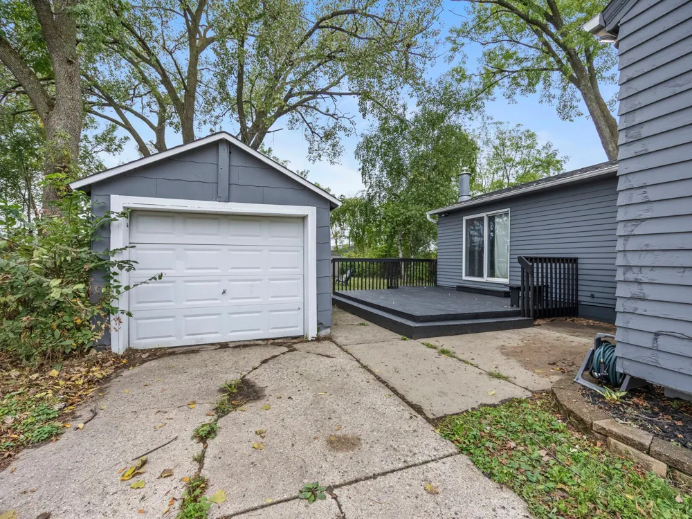 406 5th Street NW Montgomery, MN 56069