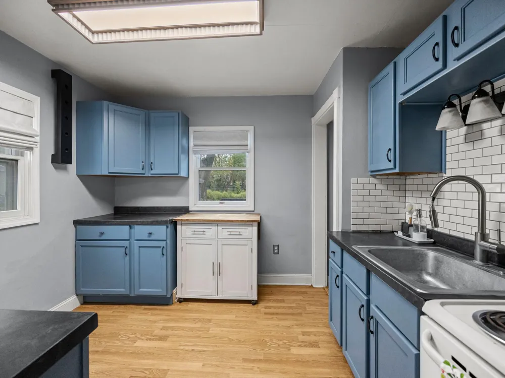 406 5th Street NW Montgomery, MN 56069