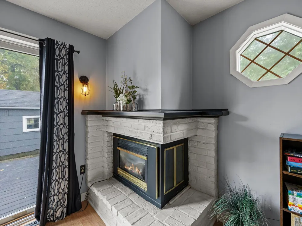 406 5th Street NW Montgomery, MN 56069