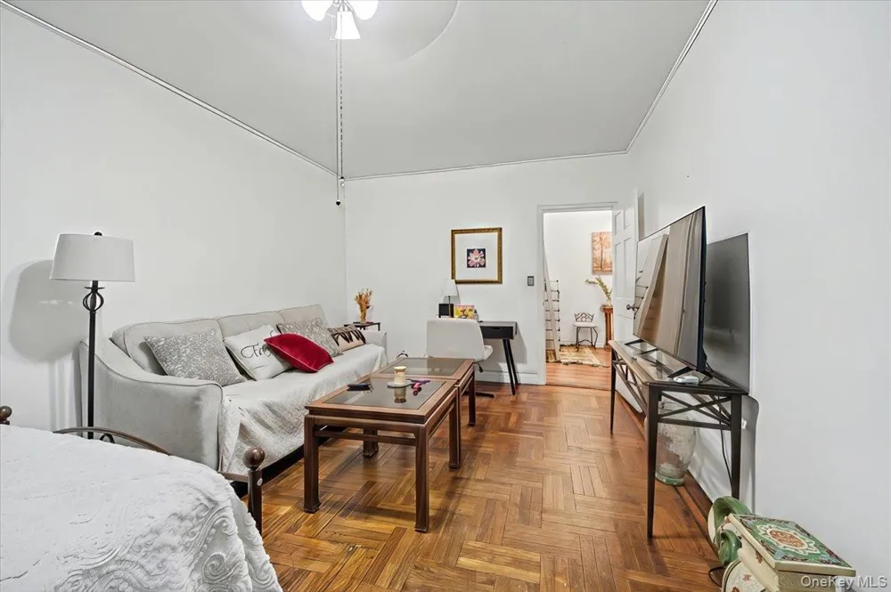 1045 Anderson Avenue #3D Bronx, NY 10452