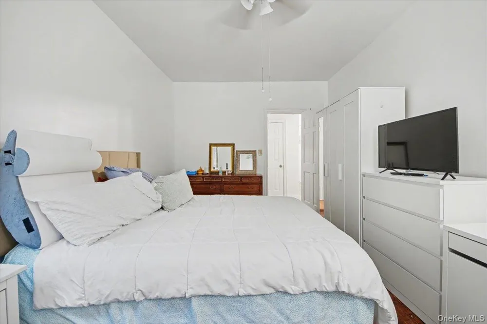 1045 Anderson Avenue #3D Bronx, NY 10452
