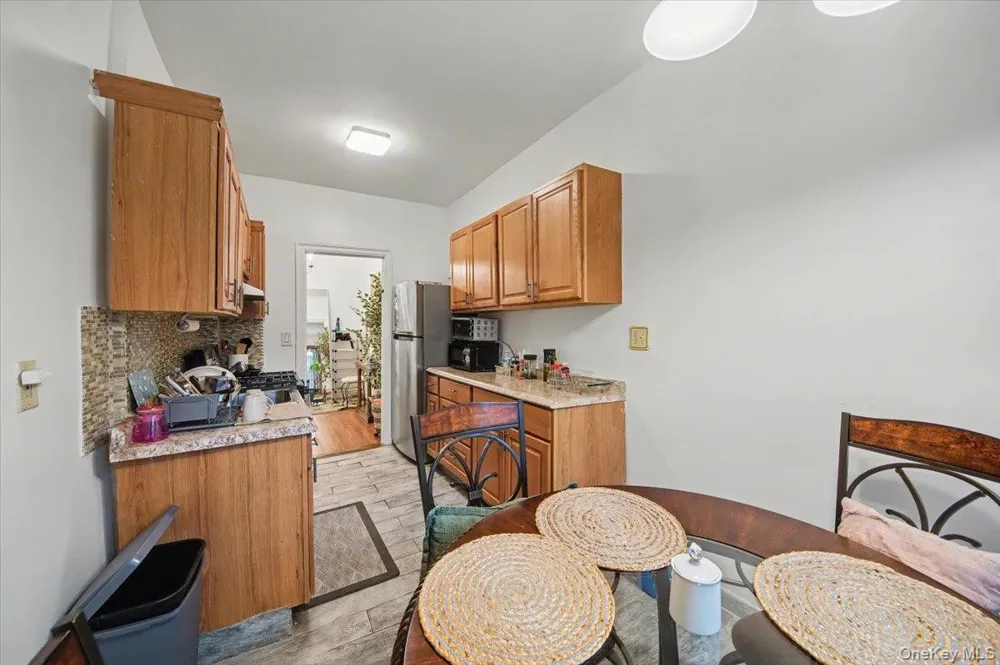 1045 Anderson Avenue #3D Bronx, NY 10452