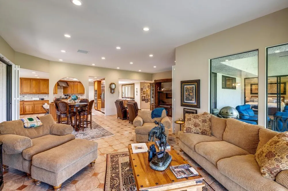 70 Columbia Drive Rancho Mirage, CA 92270