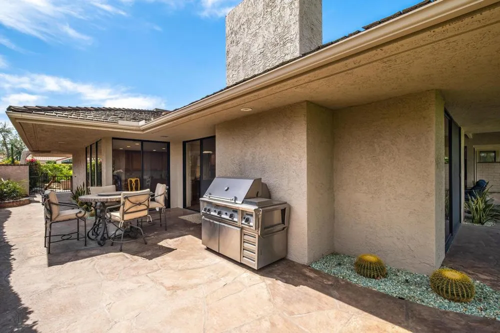 70 Columbia Drive Rancho Mirage, CA 92270