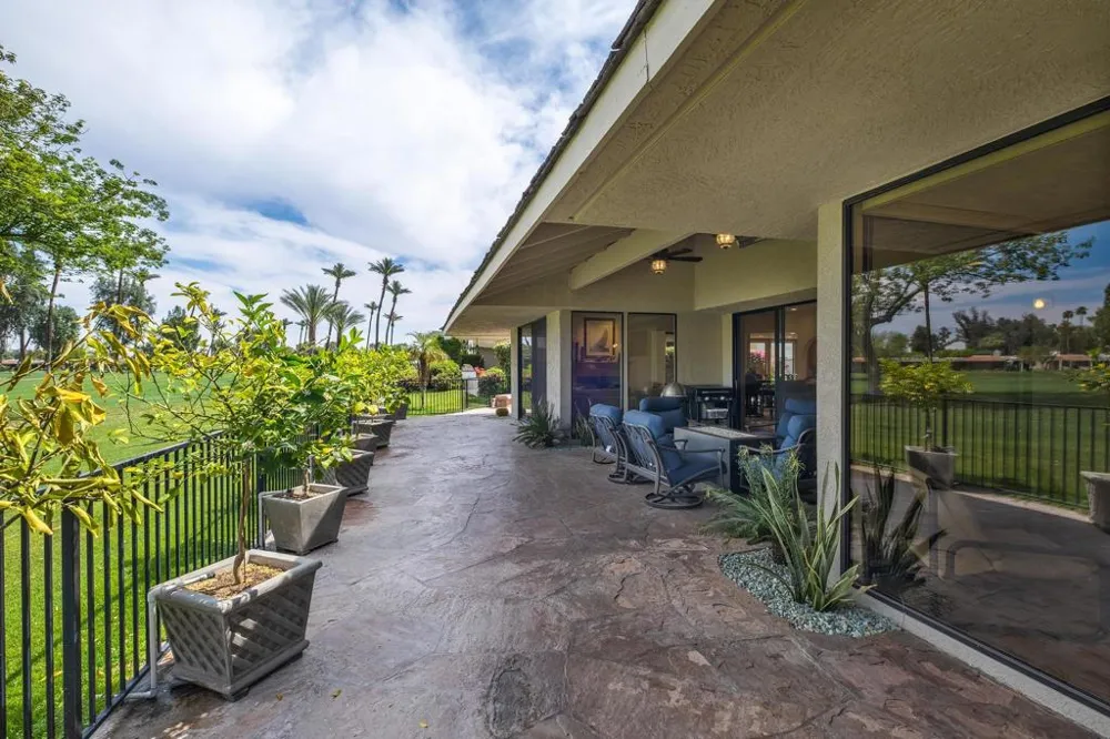 70 Columbia Drive Rancho Mirage, CA 92270