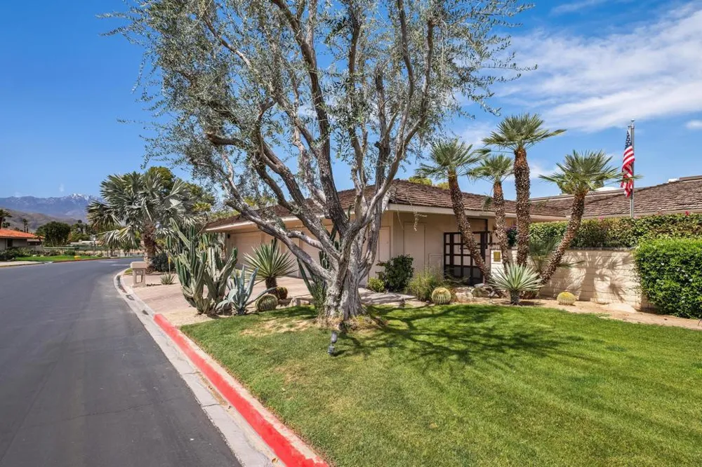 70 Columbia Drive Rancho Mirage, CA 92270