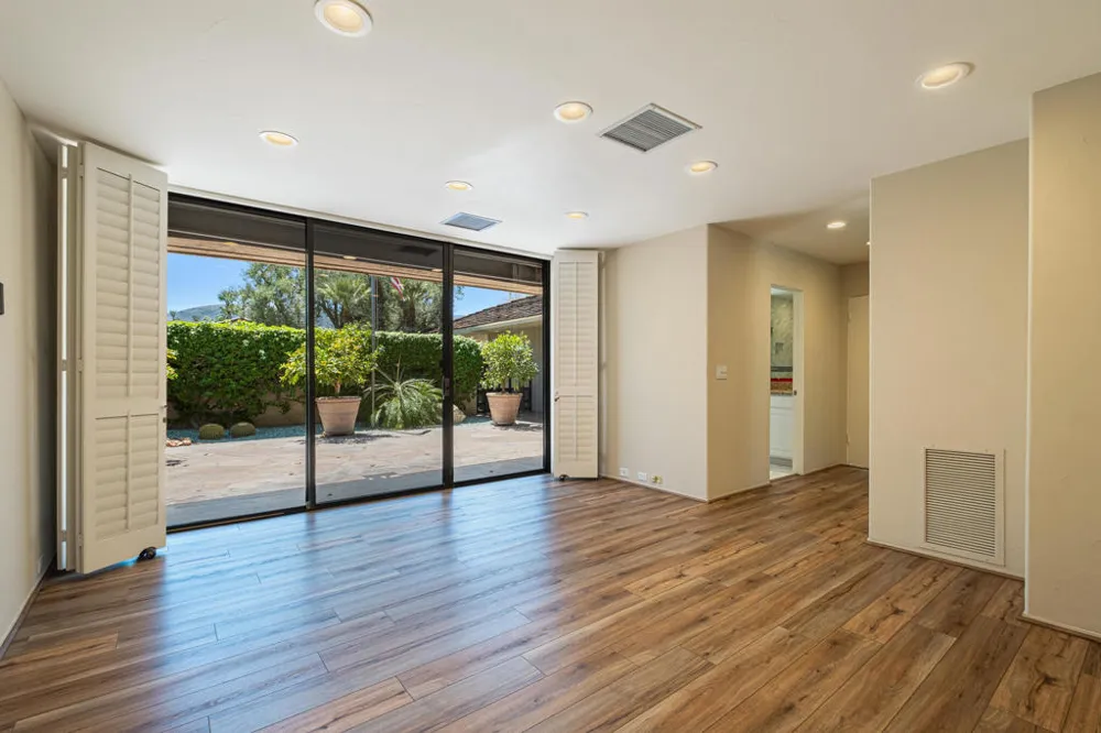 70 Columbia Drive Rancho Mirage, CA 92270