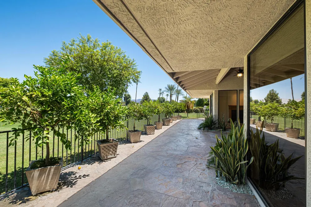 70 Columbia Drive Rancho Mirage, CA 92270