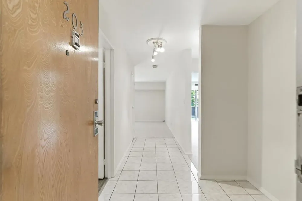 728 Elm Street #205 San Carlos, CA 94070