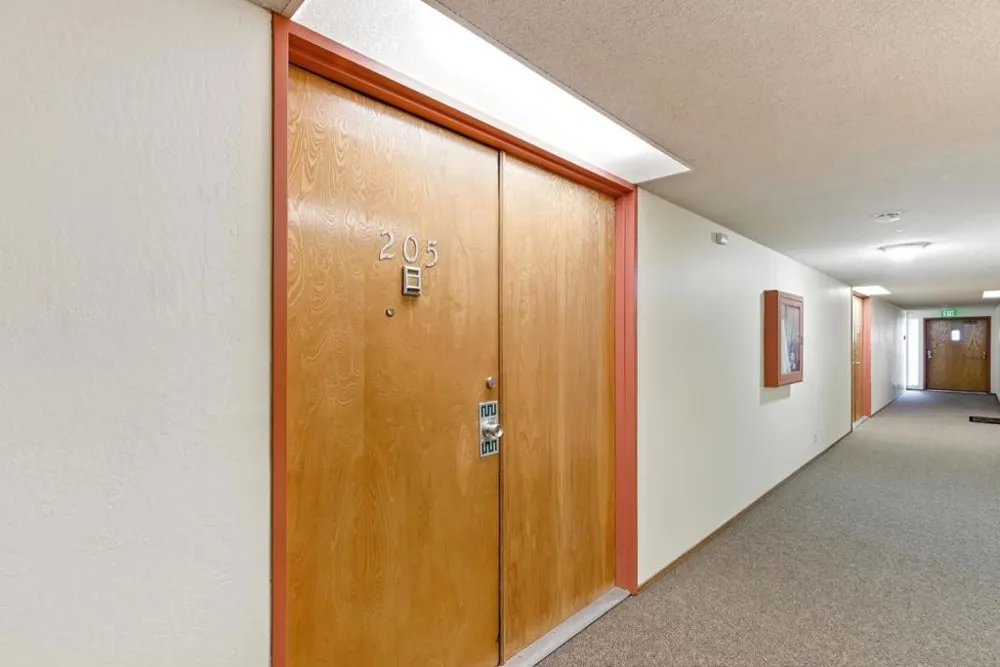 728 Elm Street #205 San Carlos, CA 94070