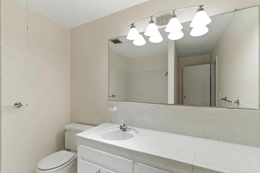 728 Elm Street #205 San Carlos, CA 94070
