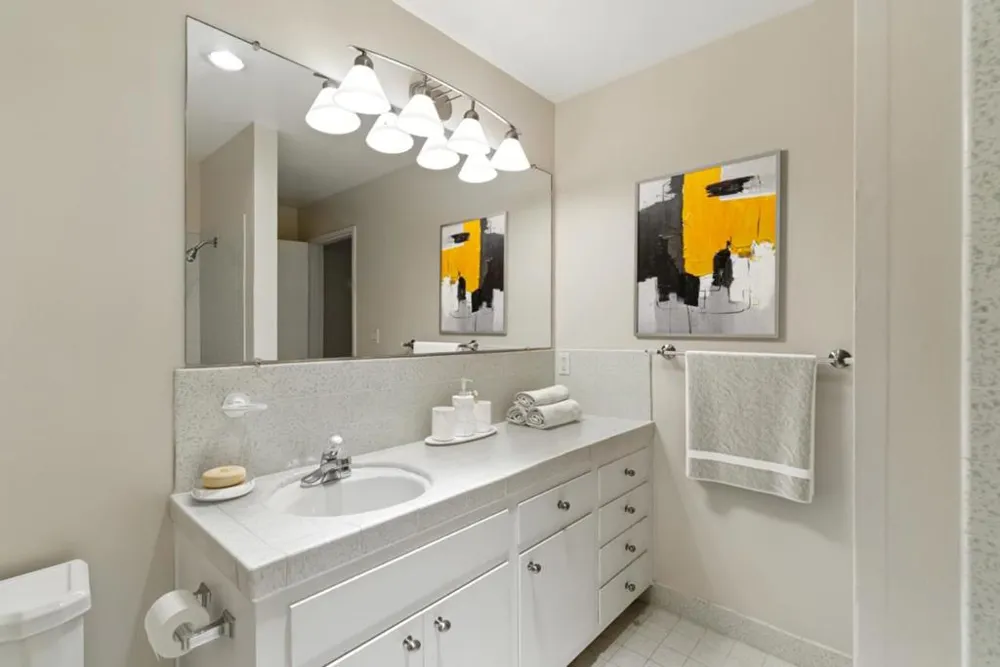 728 Elm Street #205 San Carlos, CA 94070