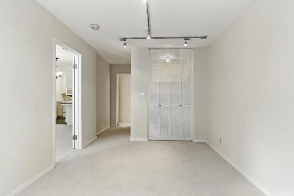 728 Elm Street #205 San Carlos, CA 94070