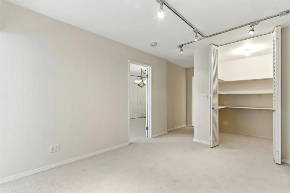 728 Elm Street #205 San Carlos, CA 94070