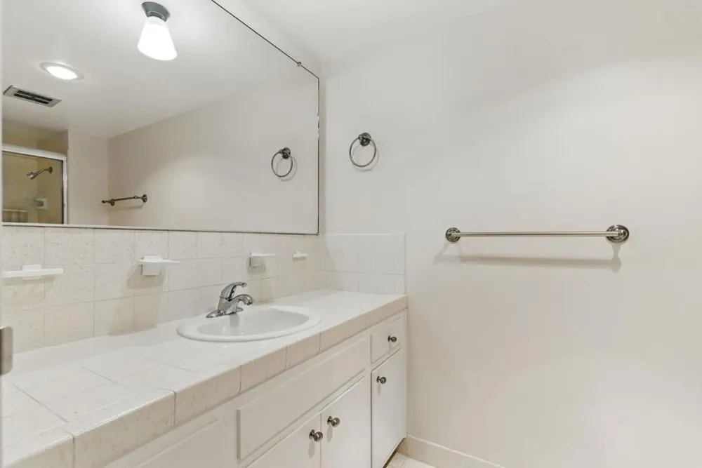 728 Elm Street #205 San Carlos, CA 94070