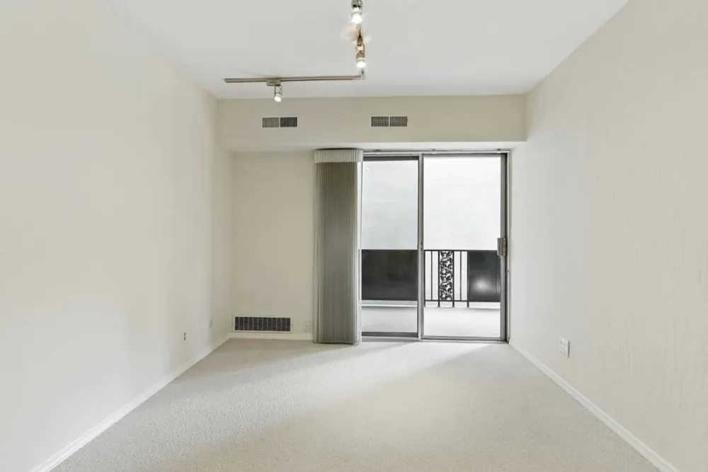 728 Elm Street #205 San Carlos, CA 94070
