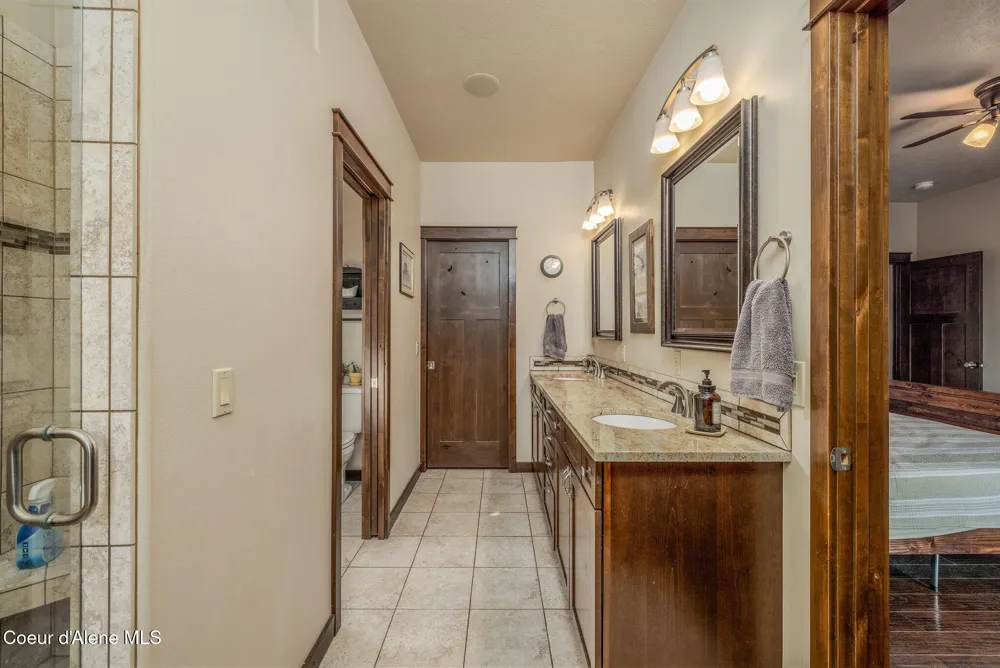 36120 Milan Elk Road Chattaroy, WA 99003