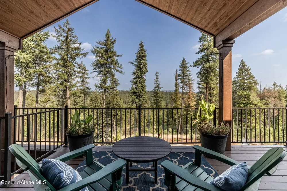 36120 Milan Elk Road Chattaroy, WA 99003