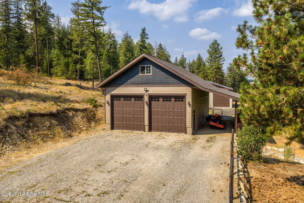 36120 Milan Elk Road Chattaroy, WA 99003
