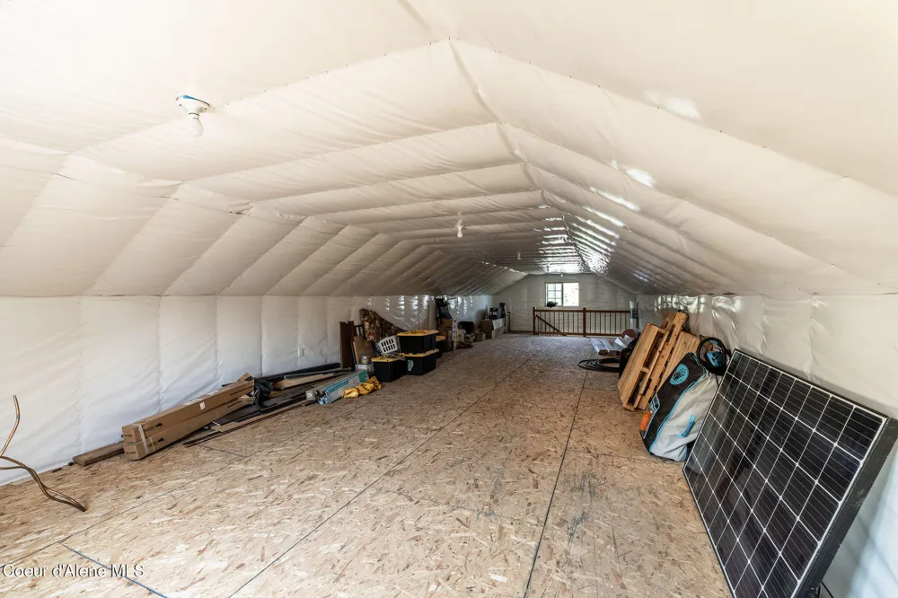 36120 Milan Elk Road Chattaroy, WA 99003