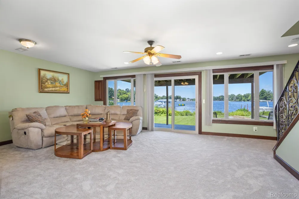 1794 S HUGHES ROAD Brighton Township, MI 48114