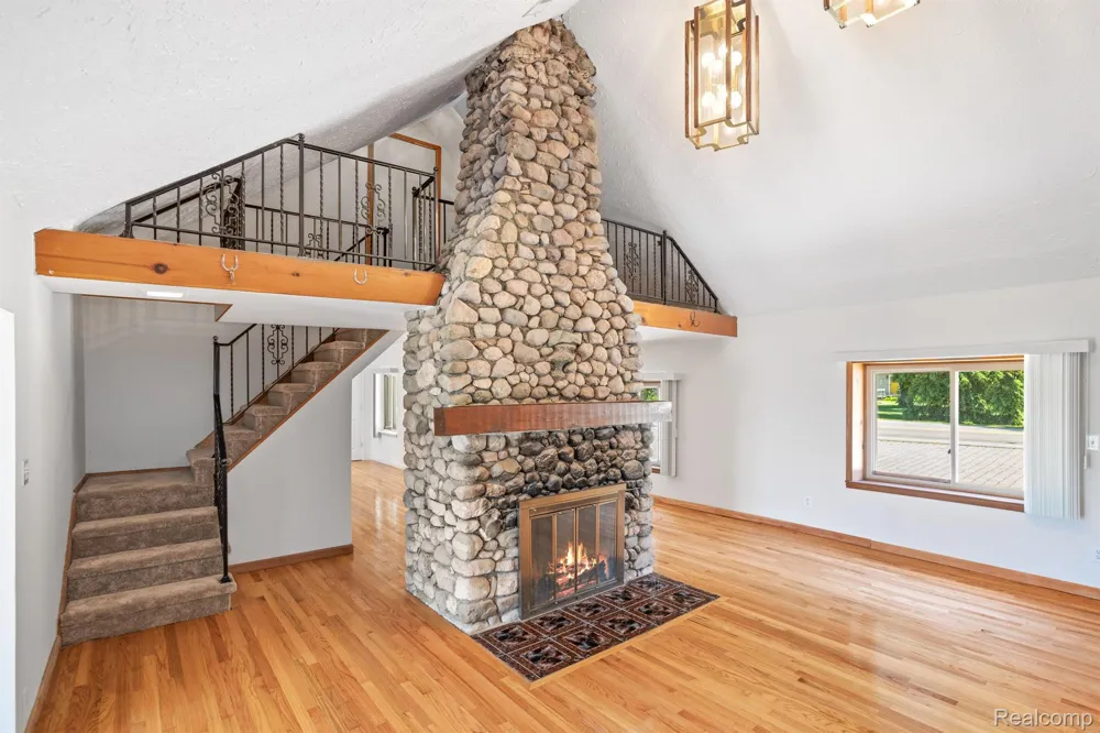 1794 S HUGHES ROAD Brighton Township, MI 48114