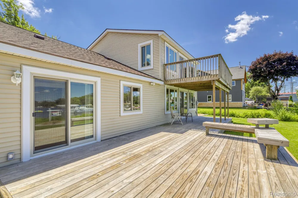 1794 S HUGHES ROAD Brighton Township, MI 48114