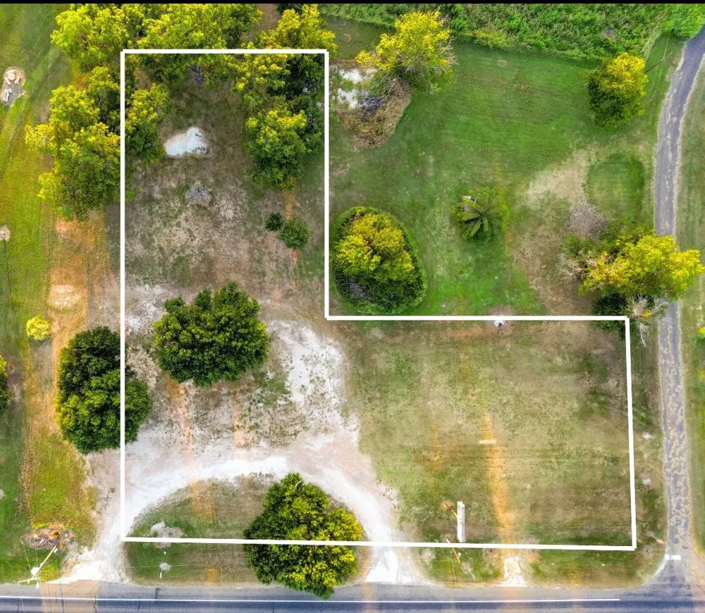 Commerce Street Bremond, TX 76629