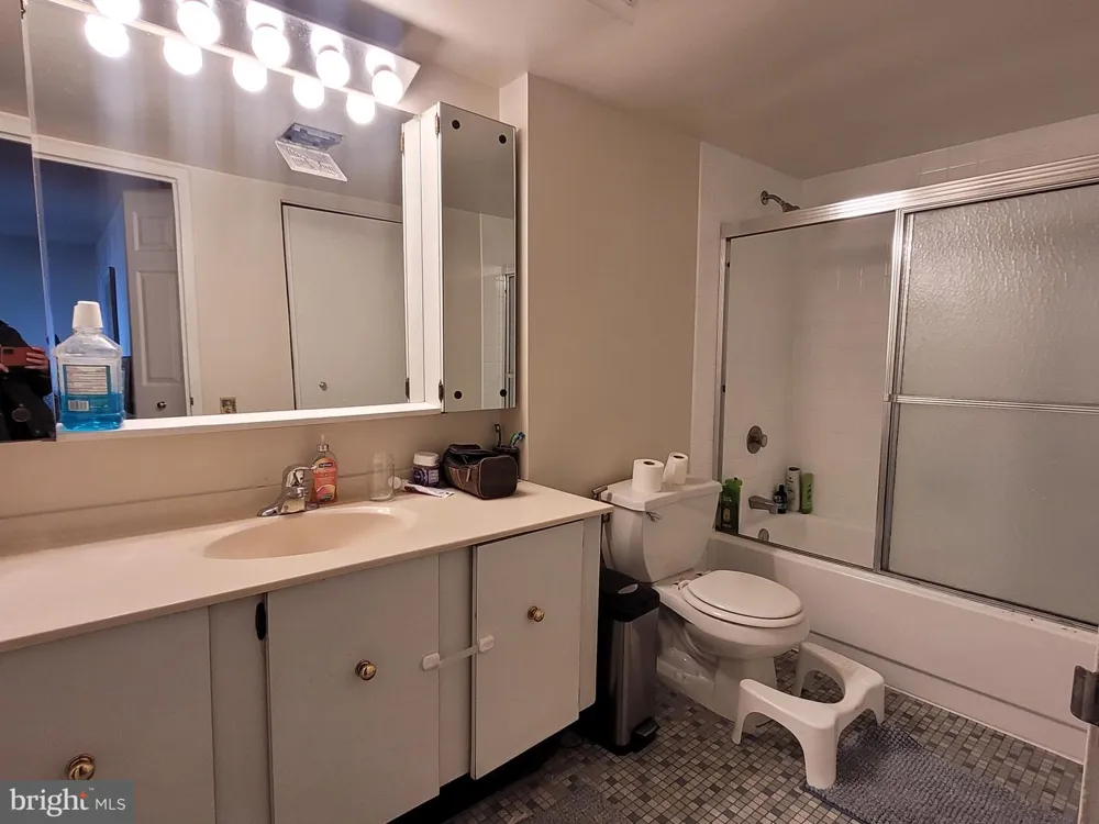 1420 LOCUST STREET #14P Philadelphia, PA 19102