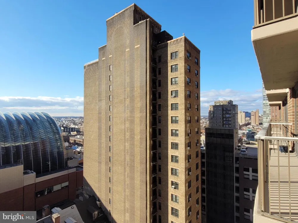 1420 LOCUST STREET #14P Philadelphia, PA 19102