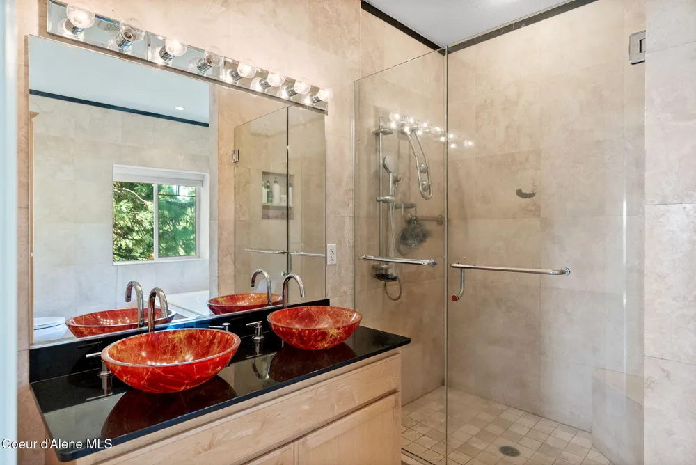 2953 E Badger Road Harrison, ID 83833