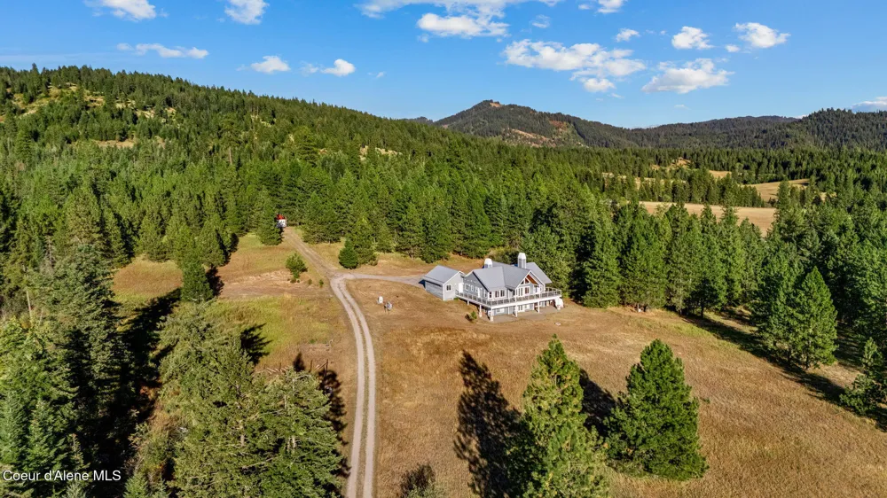 2953 E Badger Road Harrison, ID 83833
