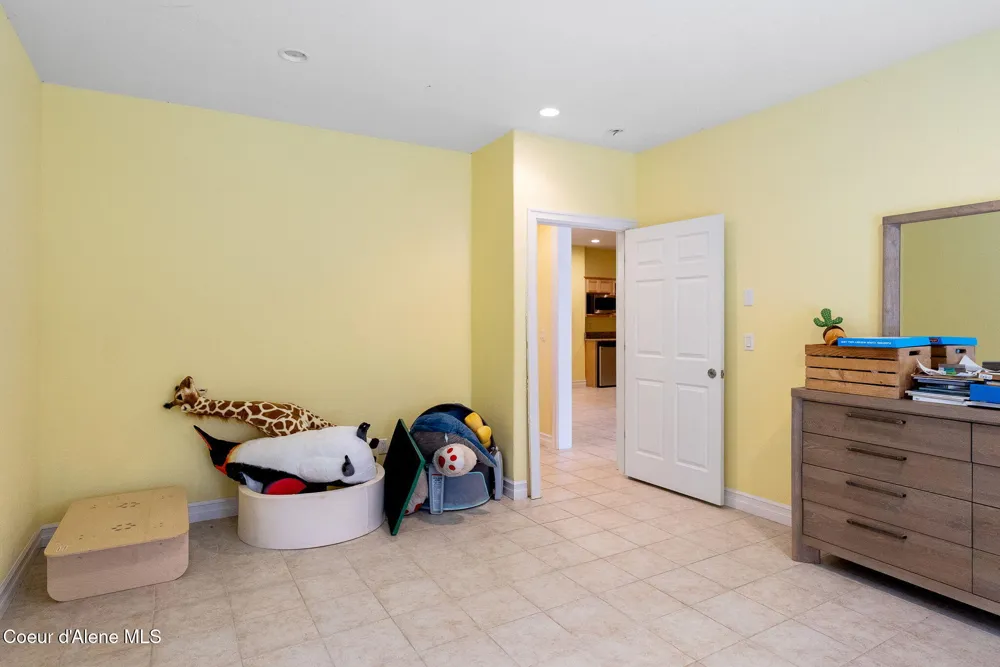 2953 E Badger Road Harrison, ID 83833
