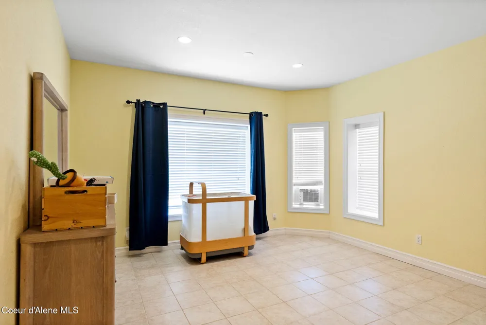 2953 E Badger Road Harrison, ID 83833