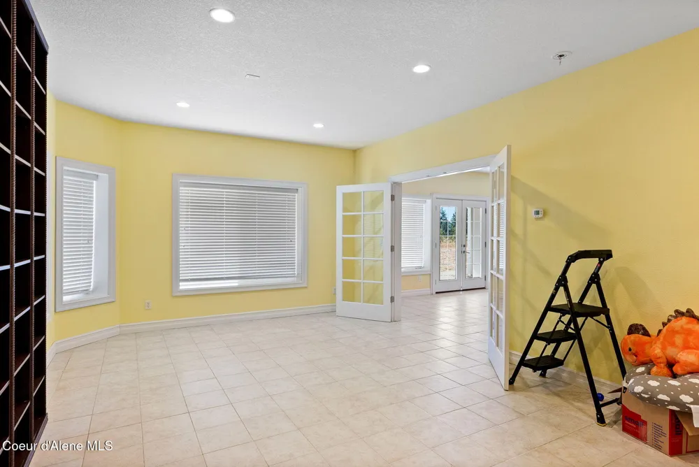 2953 E Badger Road Harrison, ID 83833