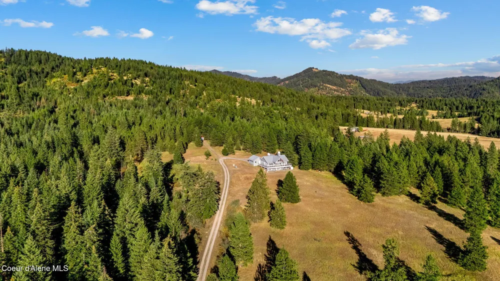 2953 E Badger Road Harrison, ID 83833