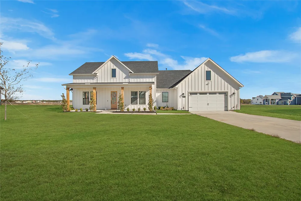 804 Lexington Lane Nevada, TX 75173