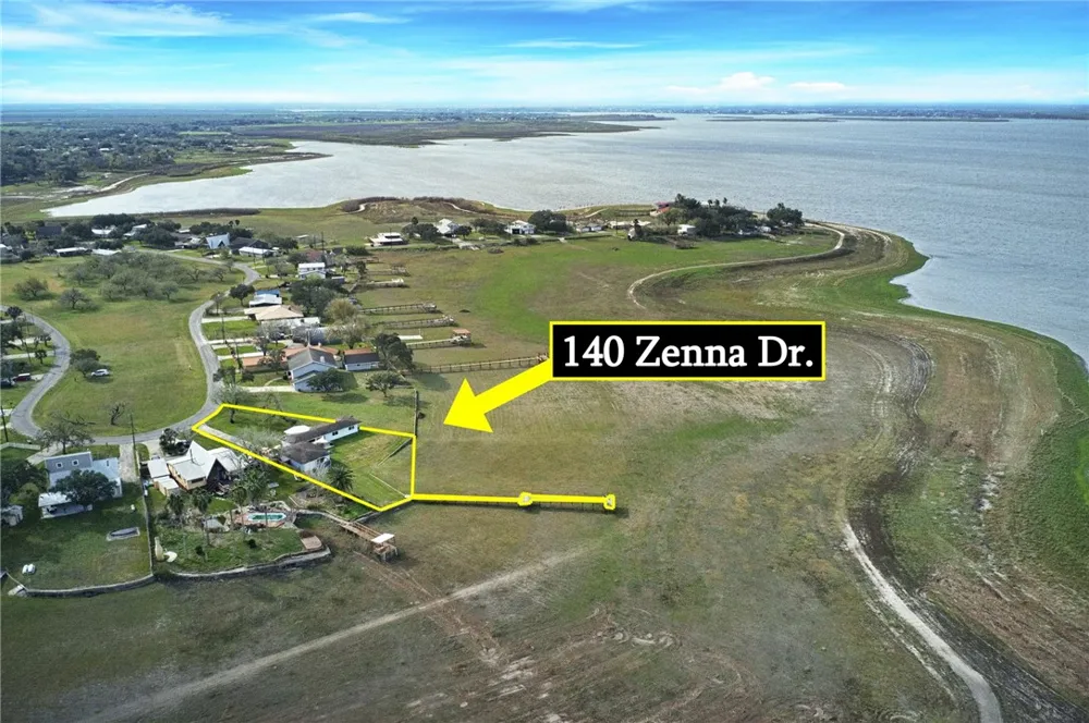 140 Zenna Drive Mathis, TX 78368