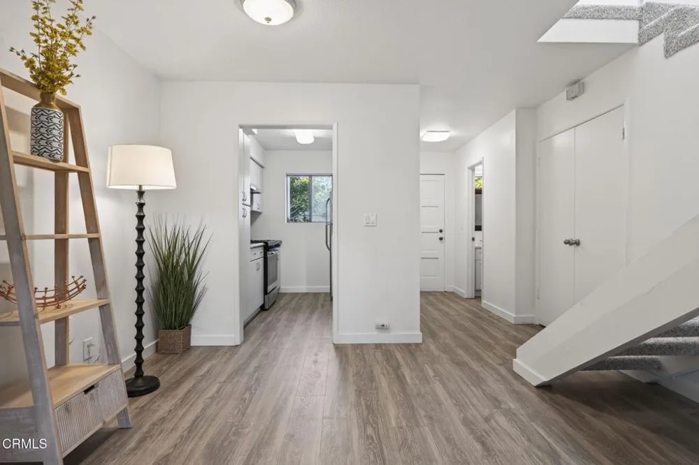 969 Miramonte Drive #5 Santa Barbara, CA 93109